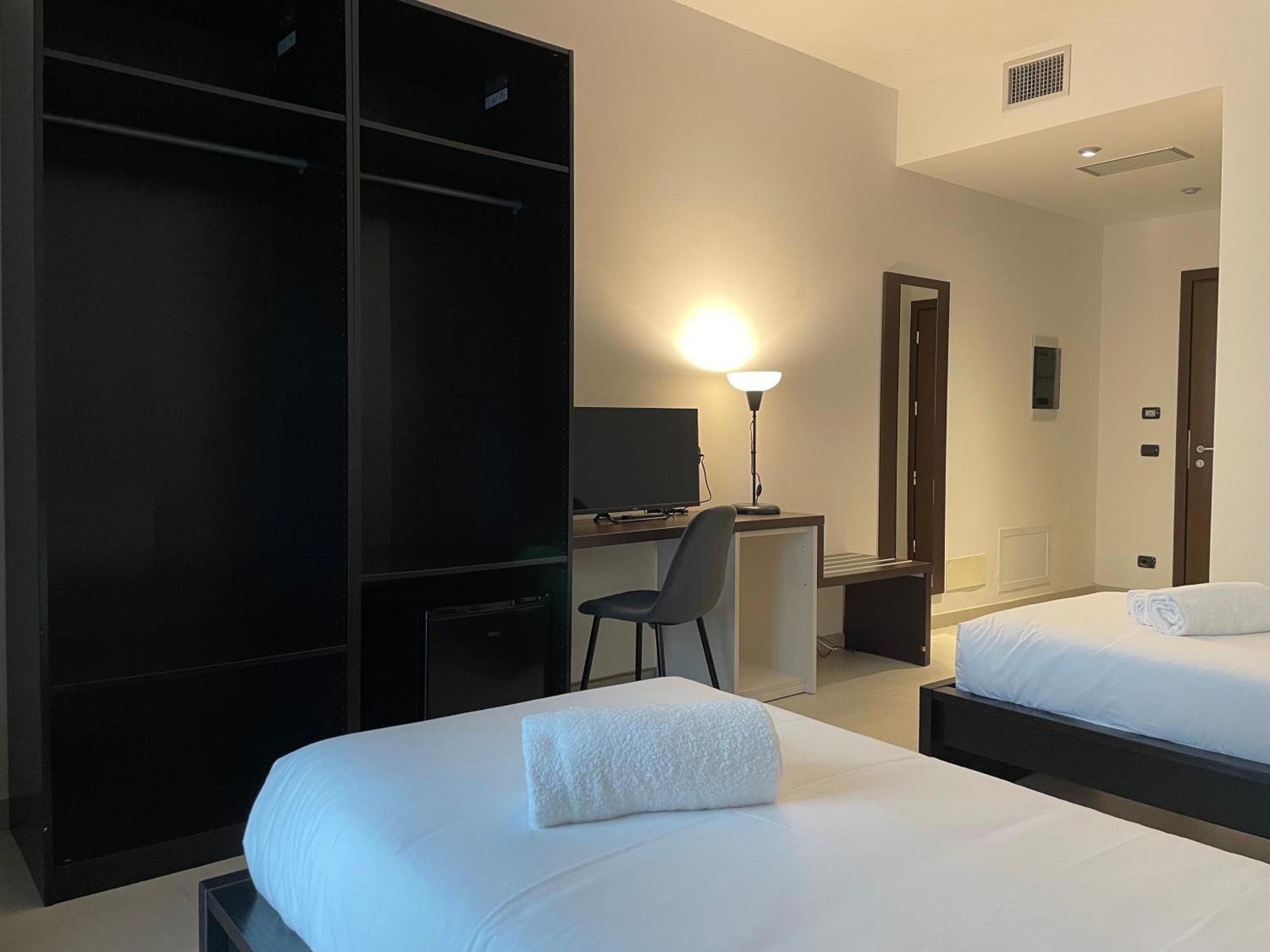 Maestrale Resort Hotel - グロッセート エクステリア 写真