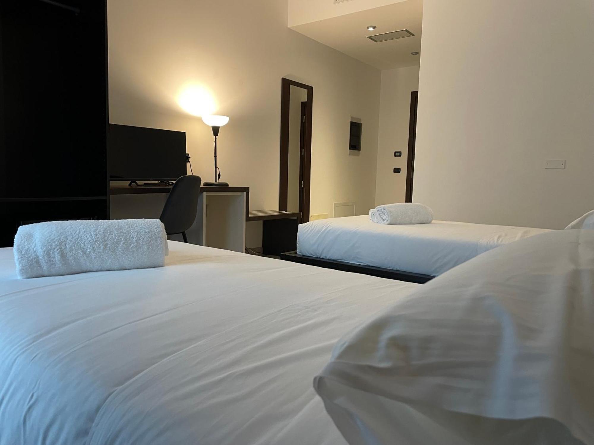 Maestrale Resort Hotel - グロッセート エクステリア 写真